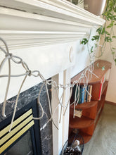 Load image into Gallery viewer, White leather bow garland