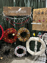 Load image into Gallery viewer, White leather bow garland