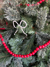 Load image into Gallery viewer, Hand beaded vintage beaded bows
