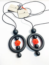 Load image into Gallery viewer, Norah Teething necklace