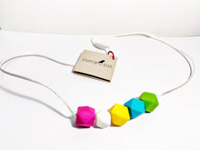 Load image into Gallery viewer, Hexagon Minimalist Necklace
