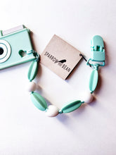 Load image into Gallery viewer, Camera Teether Clip (Mint)