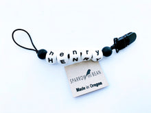 Load image into Gallery viewer, Personalized name pacifier clip