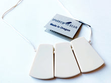 Load image into Gallery viewer, Fanny Necklace