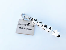 Load image into Gallery viewer, Personalized Backpack pull