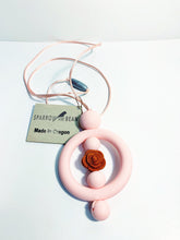 Load image into Gallery viewer, Norah Teething necklace
