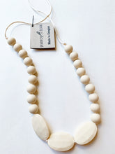 Load image into Gallery viewer, Minnie Necklace