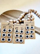 Load image into Gallery viewer, Daisy dangles