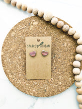 Load image into Gallery viewer, Textured heart studs