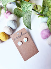 Load image into Gallery viewer, 90’s lite bright studs