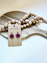 Load image into Gallery viewer, Daisy dangles
