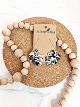 Load image into Gallery viewer, Petite Monstera Earrings w/ gold flakes & resin top