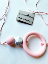 Load image into Gallery viewer, Baker Statement teething necklace