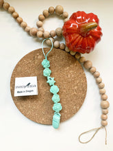 Load image into Gallery viewer, Boo pacifier clip