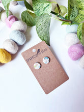 Load image into Gallery viewer, 90’s lite bright studs