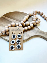 Load image into Gallery viewer, Daisy dangles