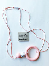 Load image into Gallery viewer, Baker Statement teething necklace