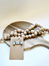 Load image into Gallery viewer, Granite Rainbow with handmade flowers