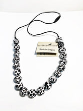 Load image into Gallery viewer, Brandi Necklace