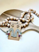 Load image into Gallery viewer, Granite Arches with flowers