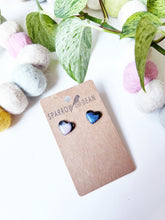 Load image into Gallery viewer, Galaxy heart studs