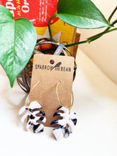 Load image into Gallery viewer, Petite Monstera Earrings w/ gold flakes & resin top