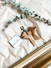 Load image into Gallery viewer, Tan leather bow keychain
