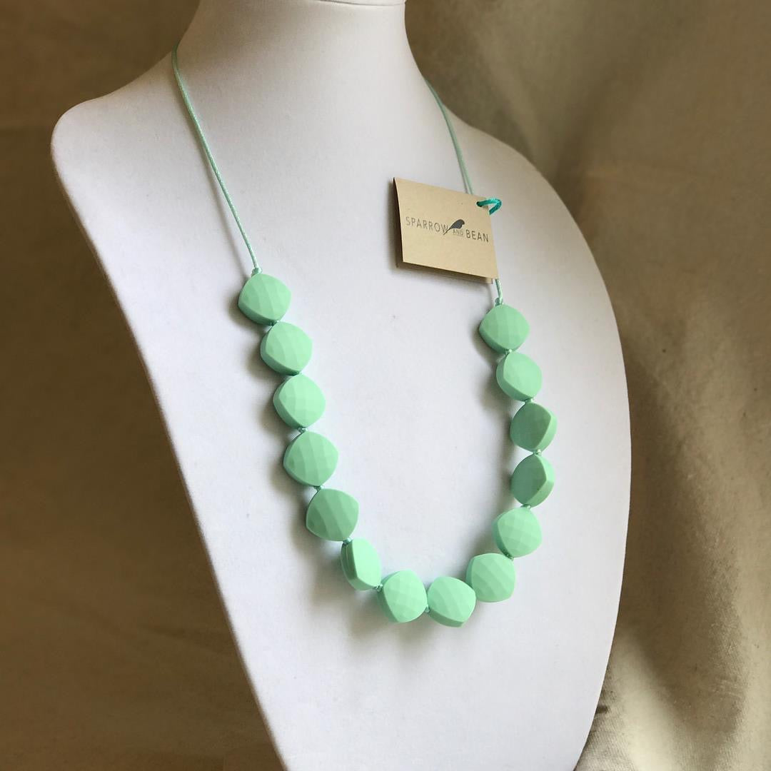 Kelsey Necklace (Mint)