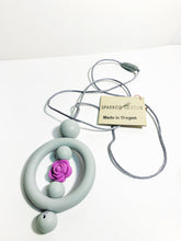 Load image into Gallery viewer, Norah Teething necklace
